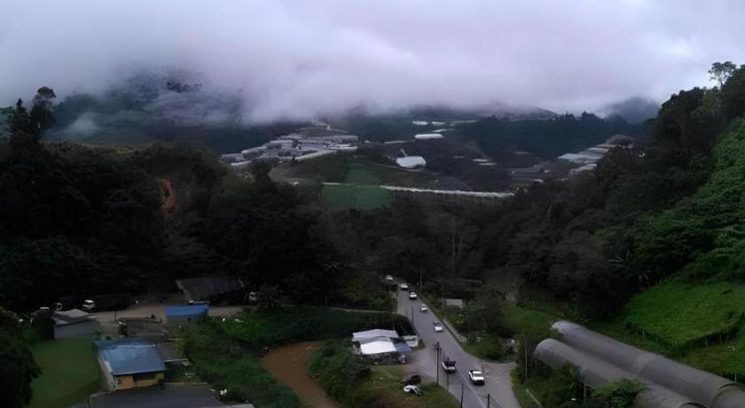 فندق ذا باينز Kampung Kuala Terla المظهر الخارجي الصورة